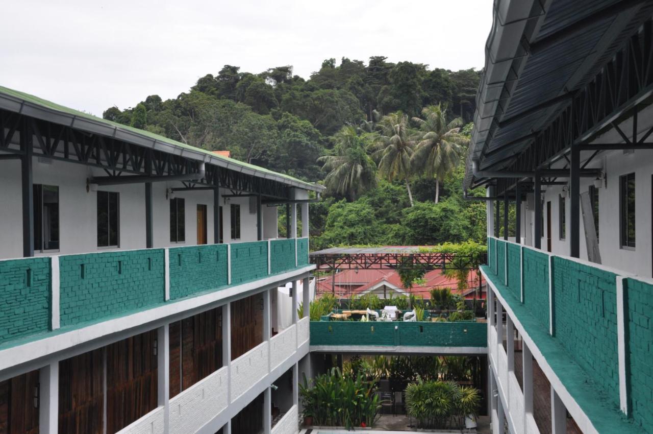Joe Fisherman Inn Kampung Teluk Nipah Eksteriør bilde